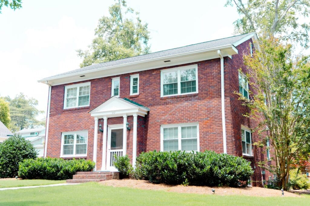 357 Mills Ave Exterior