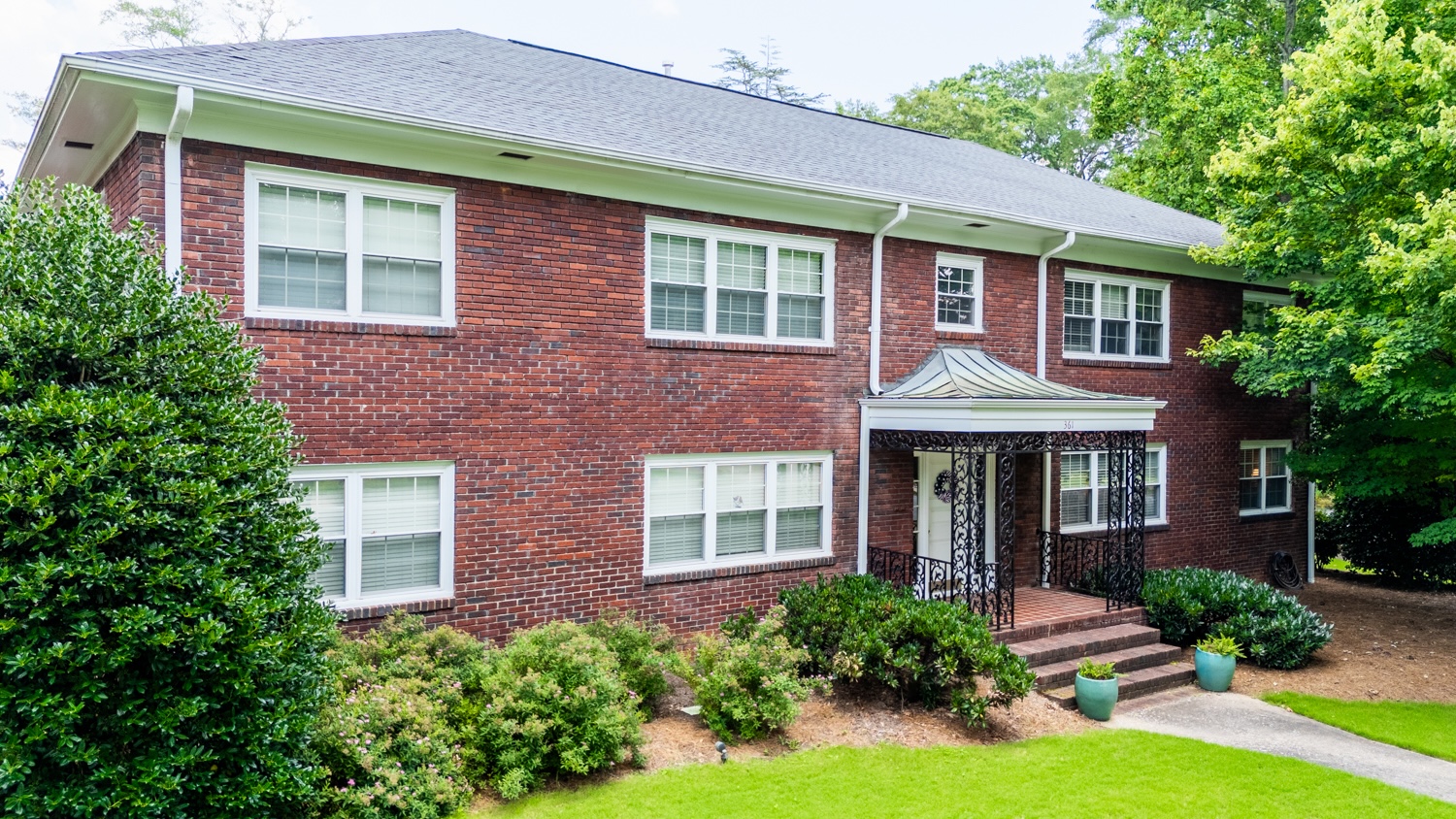 361 Mills Ave., Apt. 3